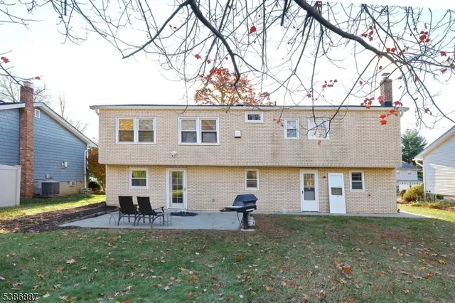 $4,250 | 71 Roosevelt Street, Roseland, NJ 07068