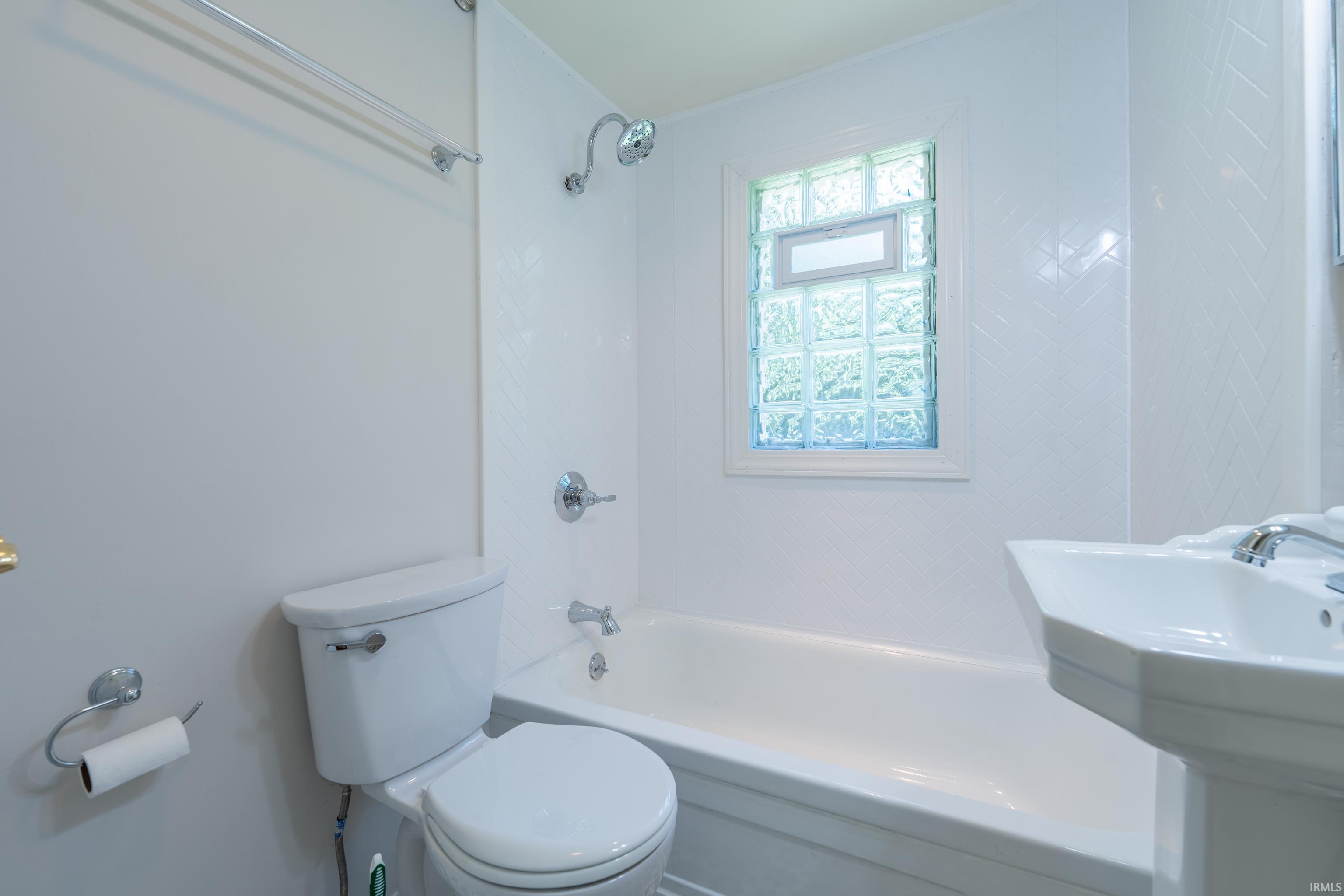 2605 South Bryan Street Bloomington, IN 47403 - Photo 18 of 32