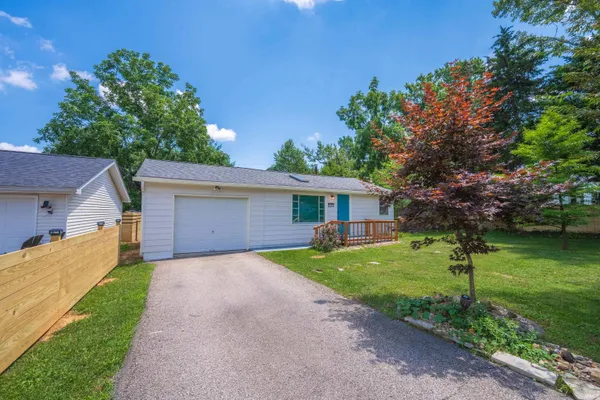 $184,000 | 2605 South Bryan Street, Bloomington, IN 47403