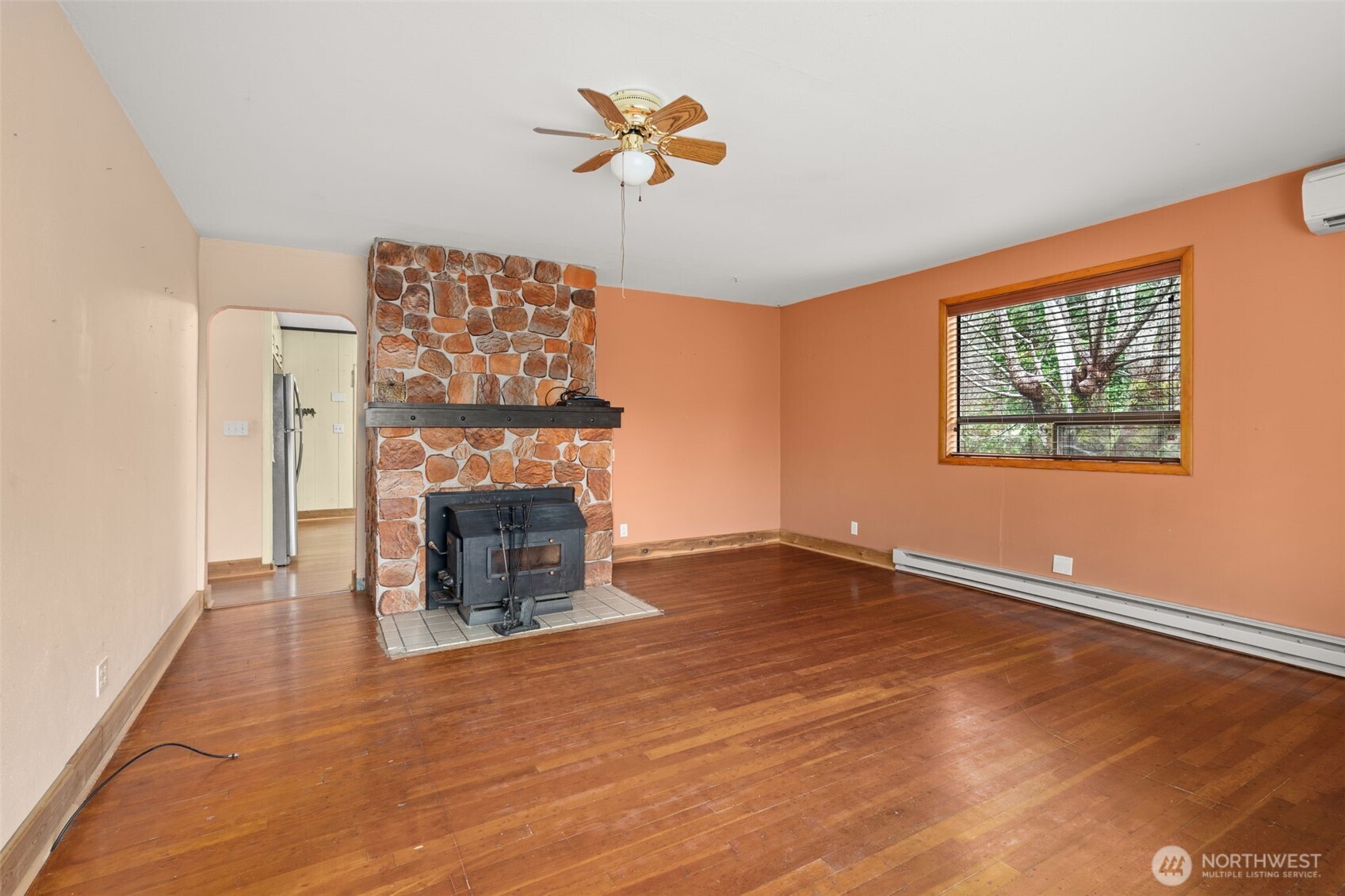 1905 Gerber Avenue Raymond, WA 98577 - Photo 5 of 24