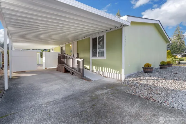 a view of an house with porch