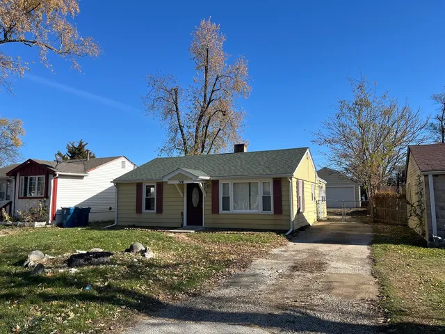 $254,900 | 269 Parkside Avenue, Aurora, IL 60505