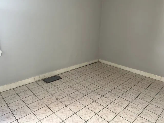 $254,900 | 269 Parkside Avenue, Aurora, IL 60505