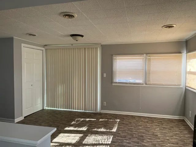 $254,900 | 269 Parkside Avenue, Aurora, IL 60505