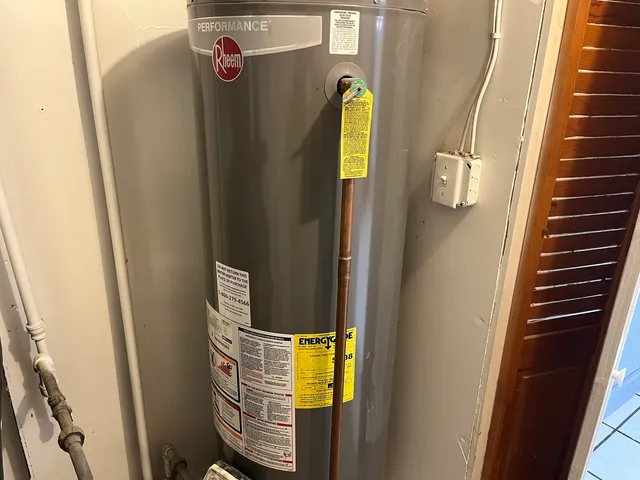 $254,900 | 269 Parkside Avenue, Aurora, IL 60505