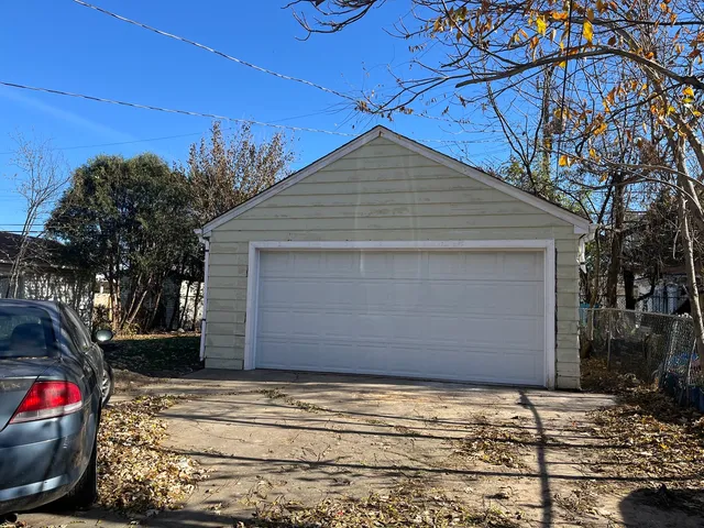 $254,900 | 269 Parkside Avenue, Aurora, IL 60505