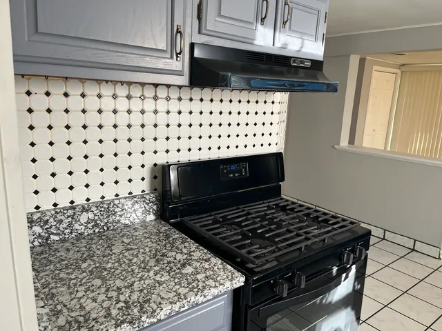 $254,900 | 269 Parkside Avenue, Aurora, IL 60505