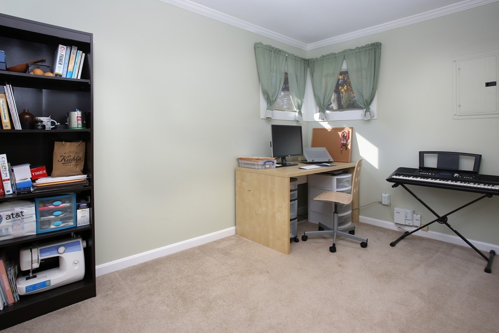 4 Ranger Road Natick, MA 01760 - Photo 8 of 16 Gallery Image 8