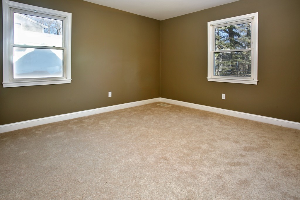 4 Ranger Road Natick, MA 01760 - Photo 10 of 16 Gallery Image 10