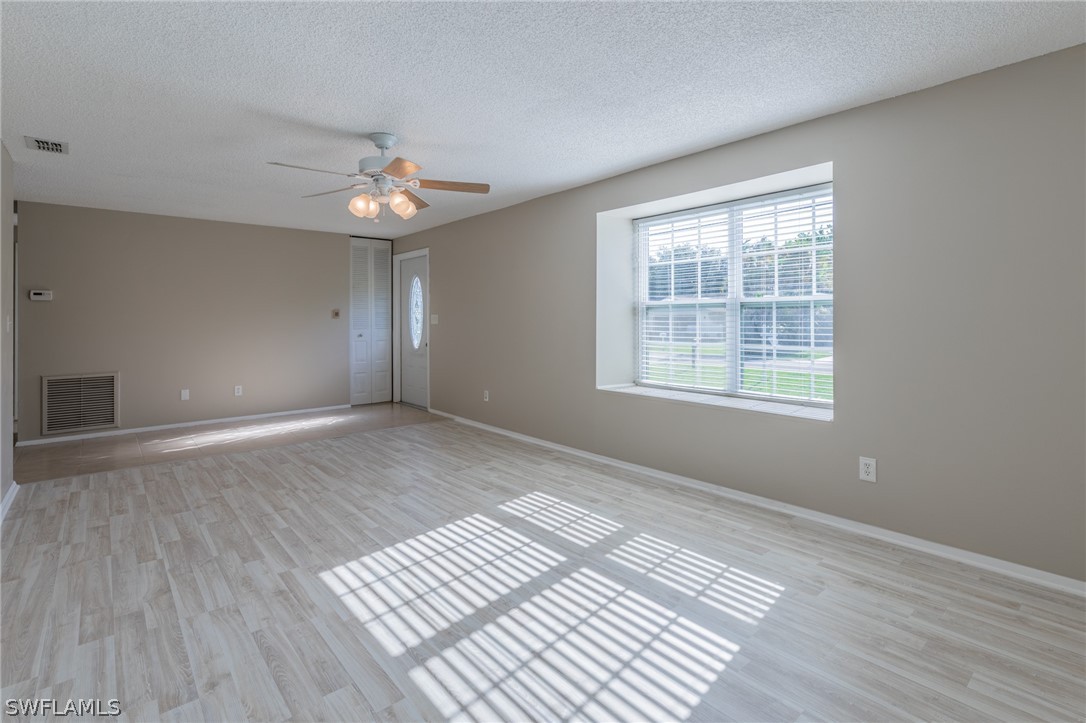 12914 Iona Road Fort Myers, FL 33908 - Photo 4 of 23 Gallery Image 4