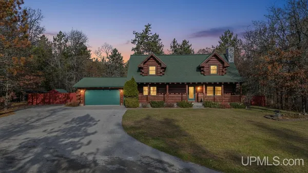 $359,500 | 8228 23rd Lane, Rapid River, MI 49878
