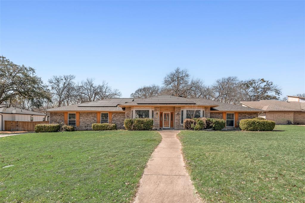 1301 Ranch Valley Drive DeSoto, TX 75115 - Photo 7 of 15