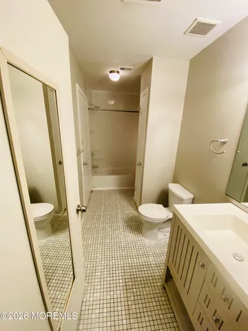 $2,350 | 505 Harding Road, Unit 4, Freehold, NJ 07728