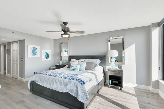 $1,150,000 | 4000 North Hwy A1A, Unit 402, Hutchinson Island, FL 34949