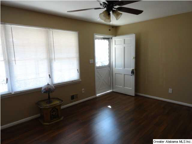 512 Bennett Road Adamsville, AL 35005 - Photo 2 of 19