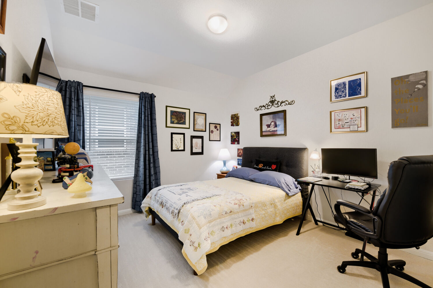 2433 Walking Y Road Georgetown, TX 78633 - Photo 12 of 18