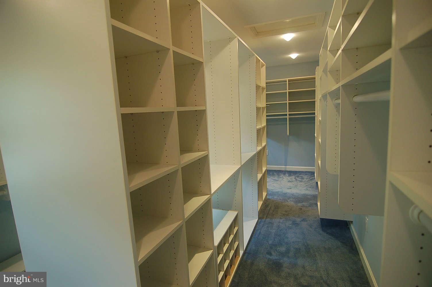 770 Potomac River Road McLean, VA 22102 - Photo 24 of 30 Interior General