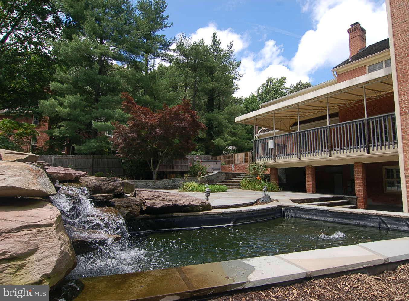 770 Potomac River Road McLean, VA 22102 - Photo 9 of 30 Exterior Rear