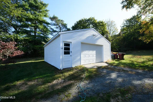 $285,000 | 1346 Highway 7, Brunswick, NY 12180