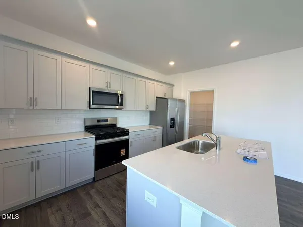 $2,295 | 109 Pantaneiro Way, Wake Forest, NC 27587