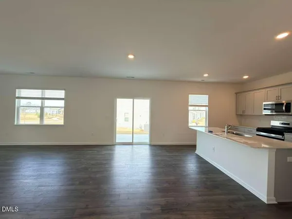 $2,295 | 109 Pantaneiro Way, Wake Forest, NC 27587