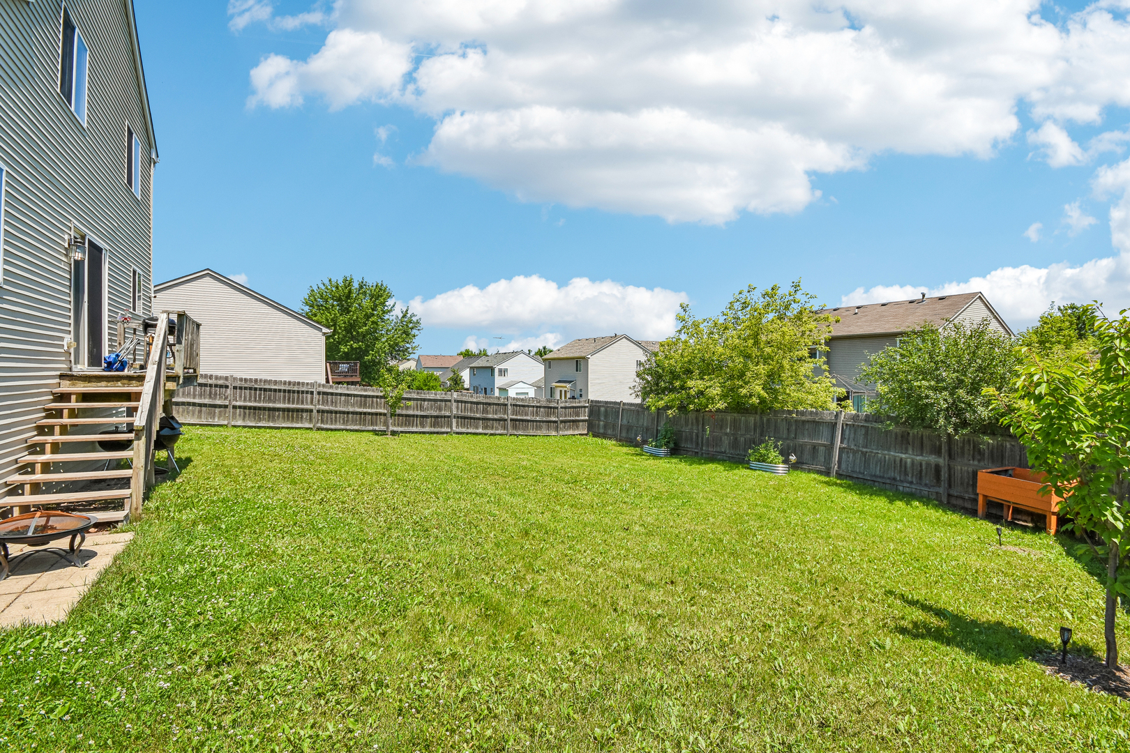 2011 Sunset Court Zion, IL 60099 - Photo 24 of 27