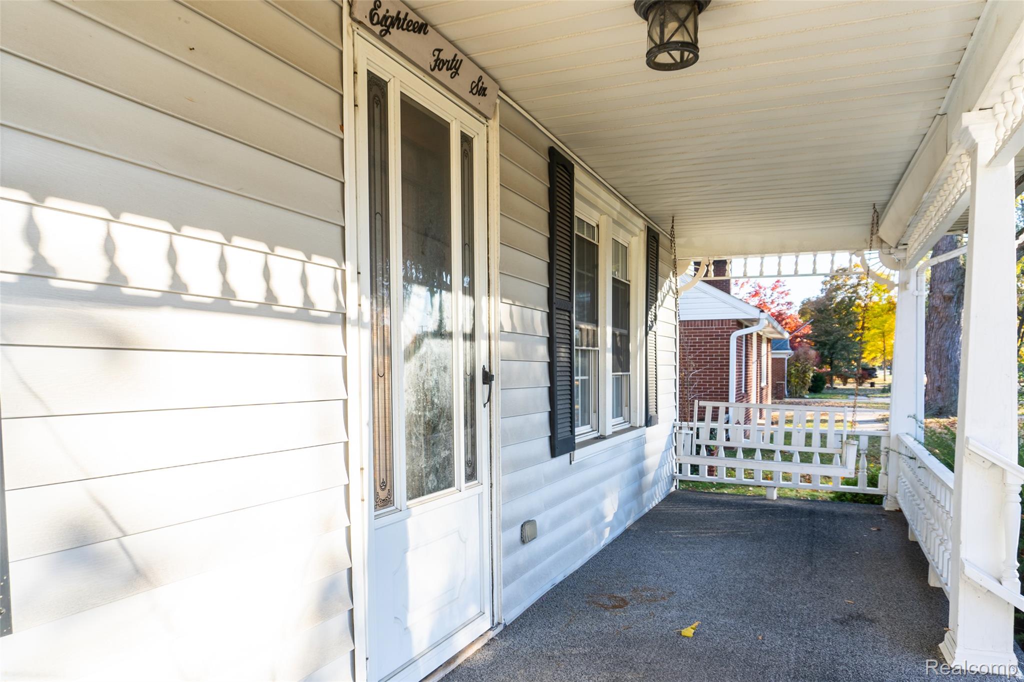 1846 North Gulley Road Dearborn, MI 48128 - Photo 29 of 32 View of covered porch