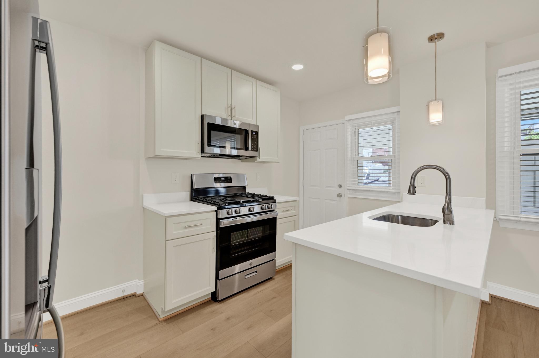303 Arden Road West Baltimore, MD 21225 - Photo 8 of 18