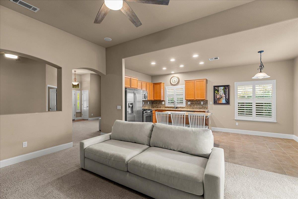 1672 Moonbeam Way Turlock, CA 95382 - Photo 22 of 53