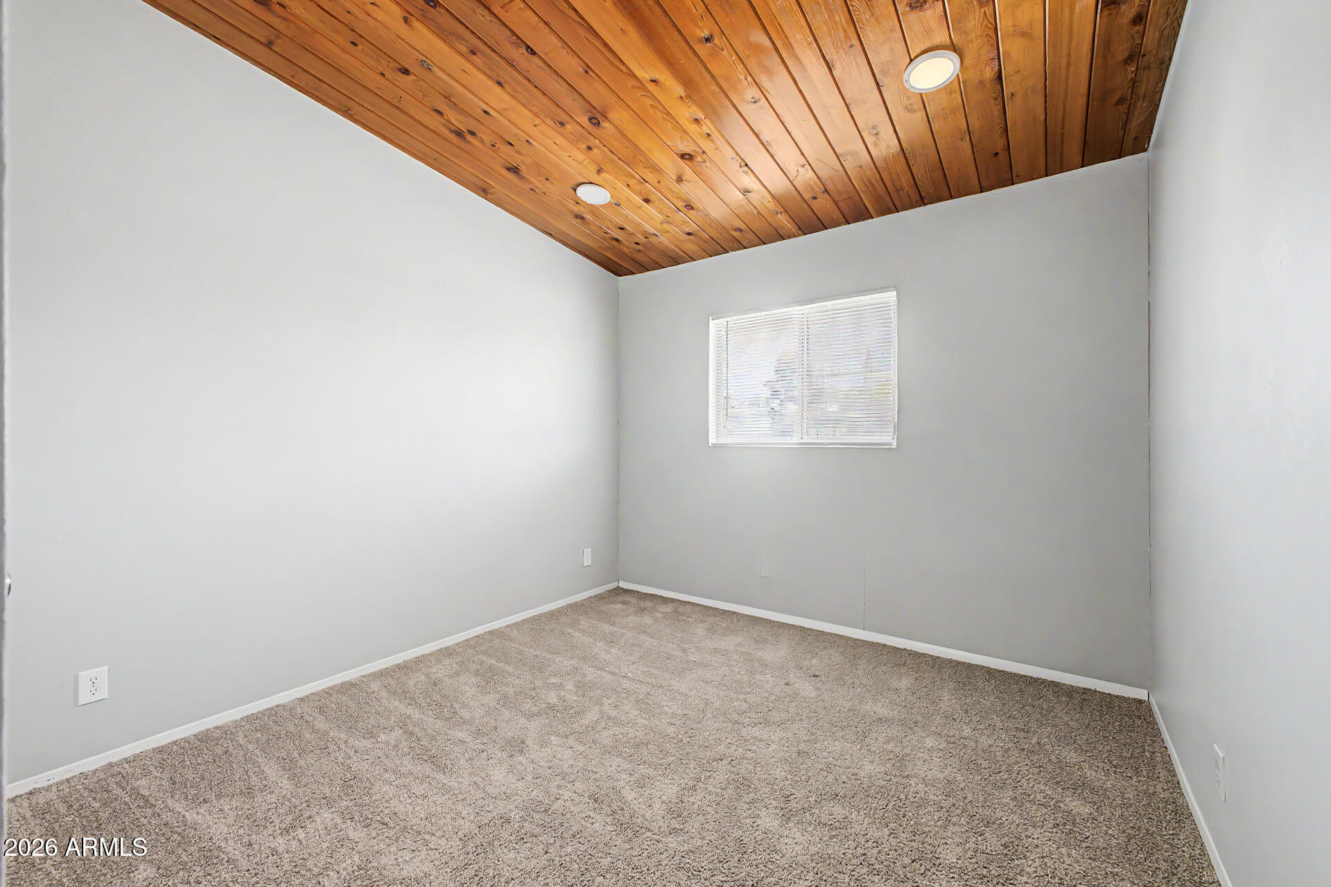 413 Essex Road Kearny, AZ 85137 - Photo 14 of 29 14 - Essex