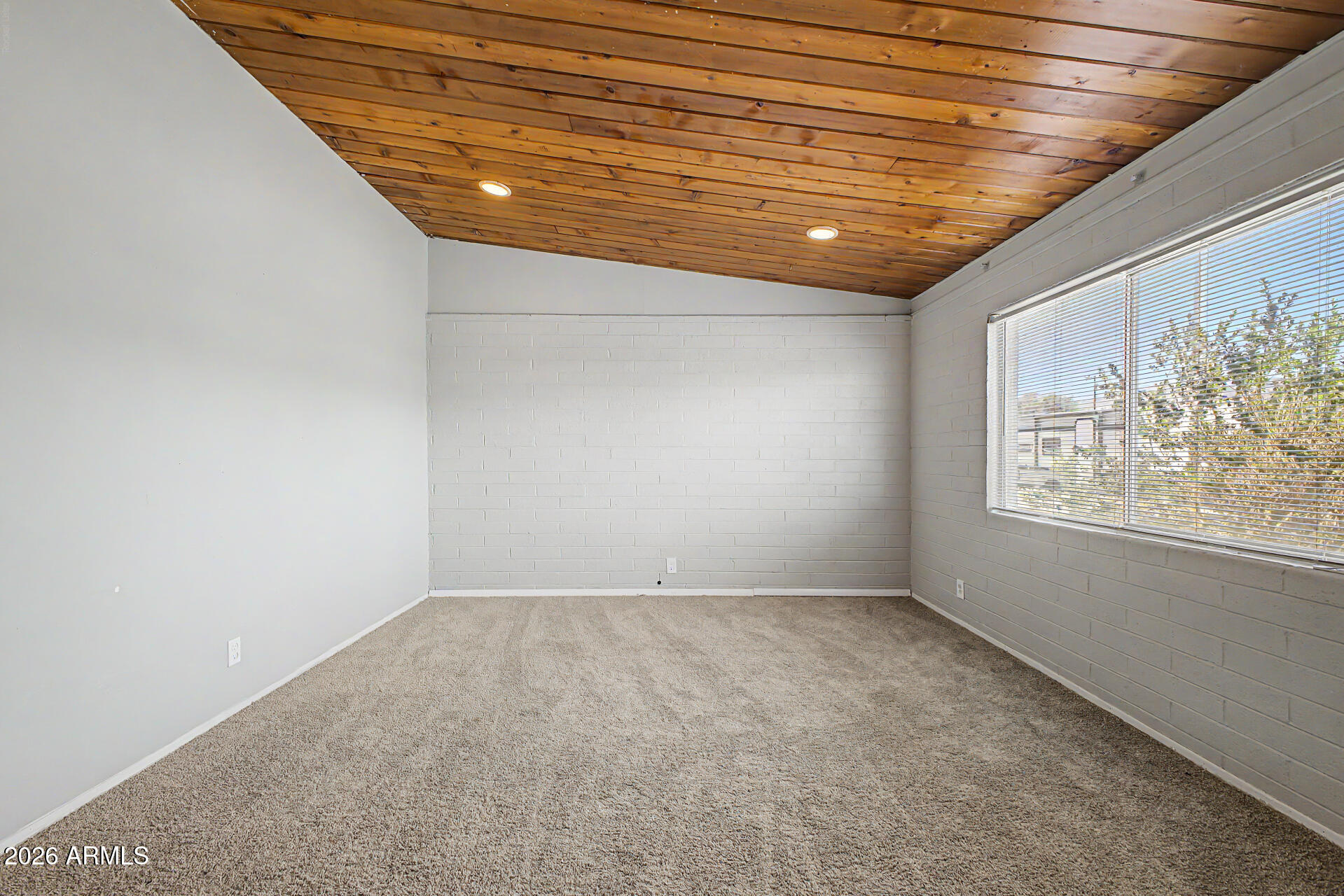 413 Essex Road Kearny, AZ 85137 - Photo 5 of 29 5 - Essex