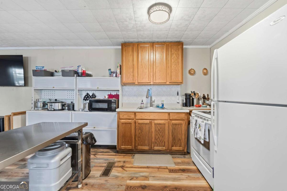 219 Collins Road Northwest Milledgeville, GA 31061 - Photo 21 of 38