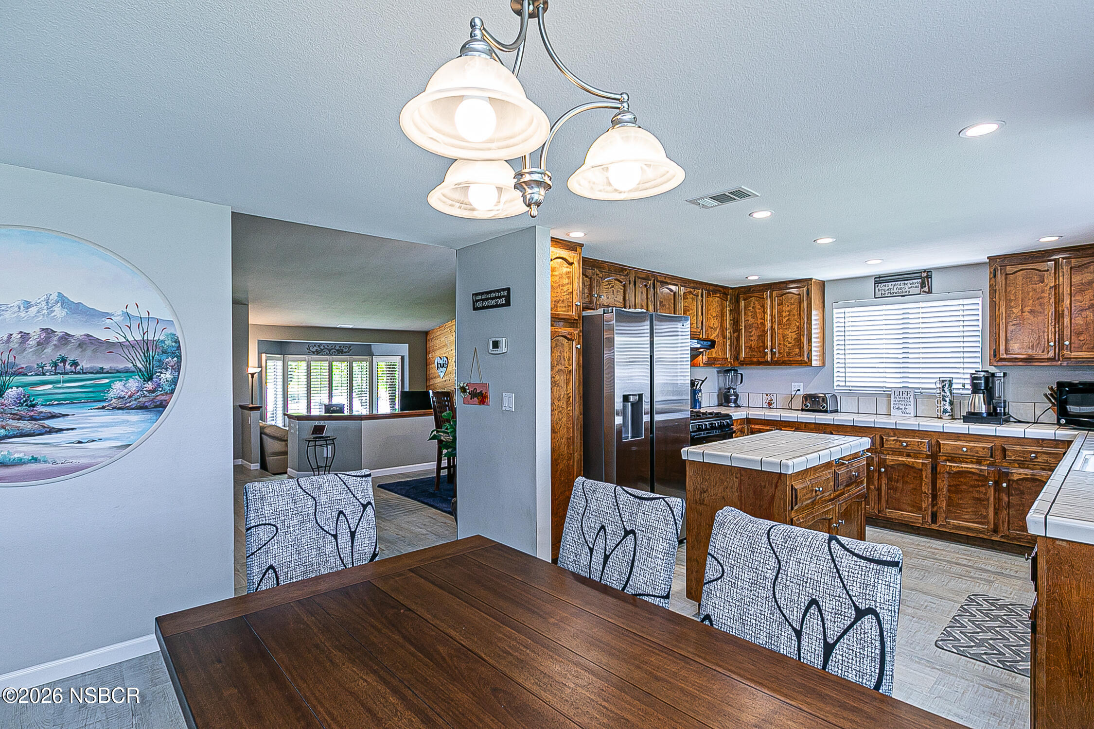 541 Mariott Road Santa Maria, CA 93454 - Photo 12 of 32 Relax with Friends & Family