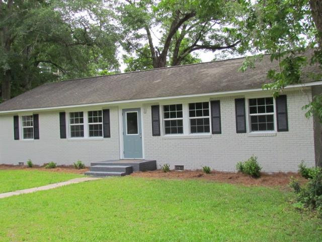 30 Warren Street Barnwell, SC 29812 - Photo 1 of 20
