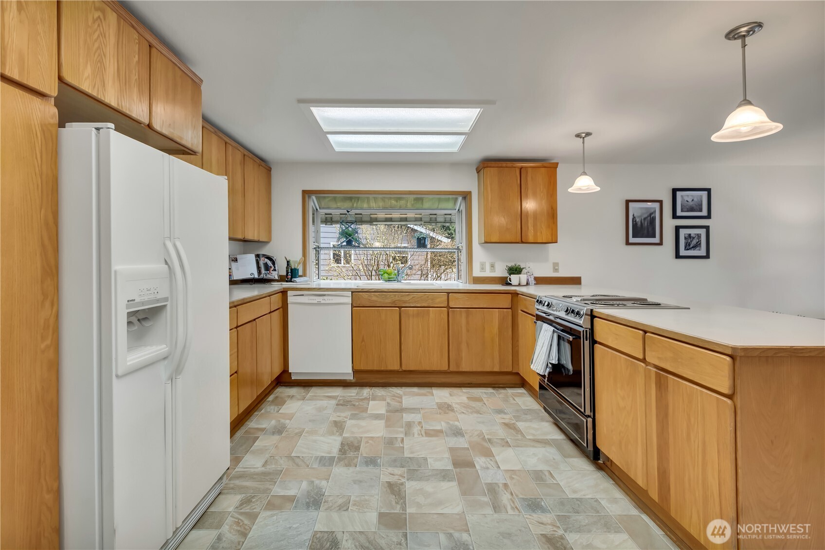 31402 28th Place Southwest Federal Way, WA 98023 - Photo 11 of 40