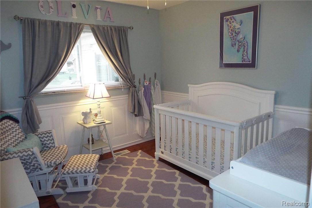 16600 Faulman Road Clinton Township, MI 48035 - Photo 16 of 32 17Olivia Room 1.JPG