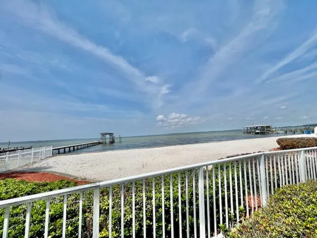 $3,195 | 4321 Sunset Beach Boulevard, Niceville, FL 32578