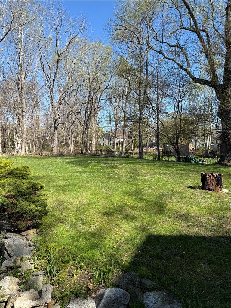 817 Tower Hill Road North Kingstown, RI 02852 - Photo 3 of 23