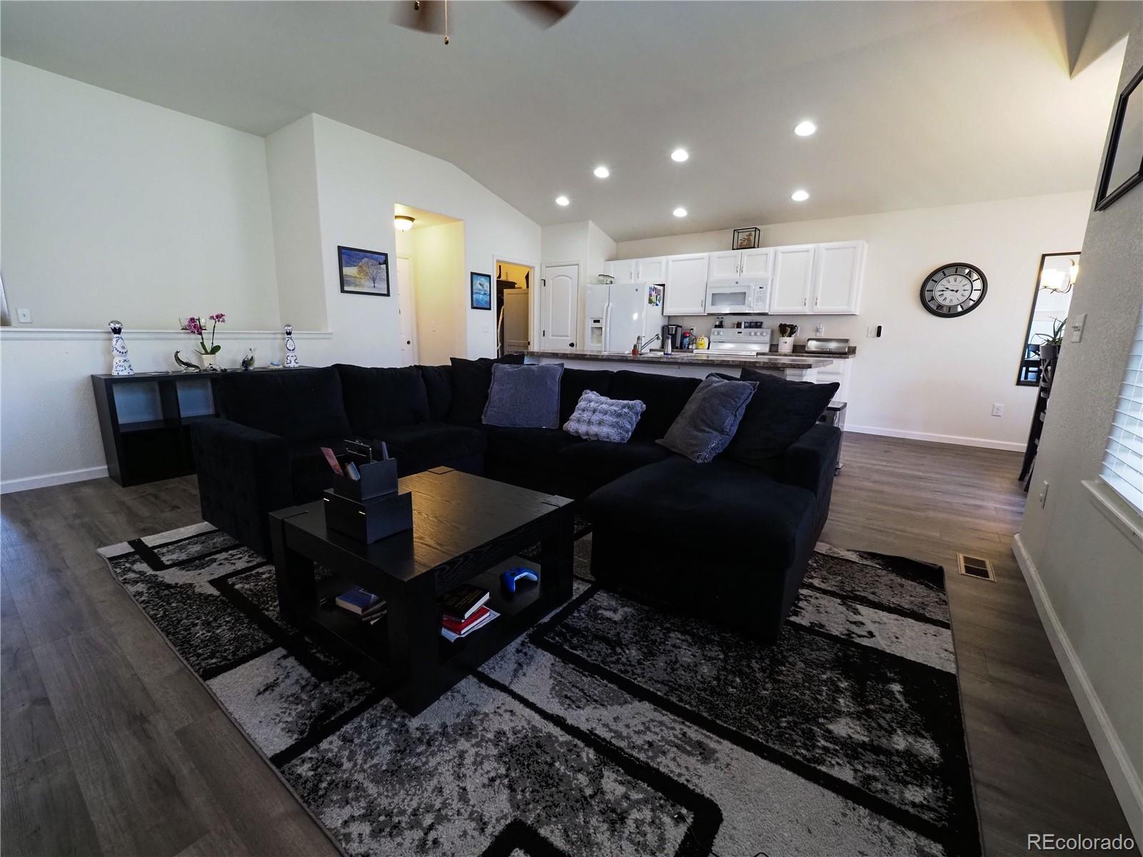 8809 15th St Road Greeley, CO 80634 - Photo 4 of 29