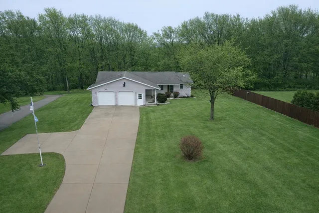 $449,900 | 9535 Sheridan Road, Pleasant Prairie, WI 53158