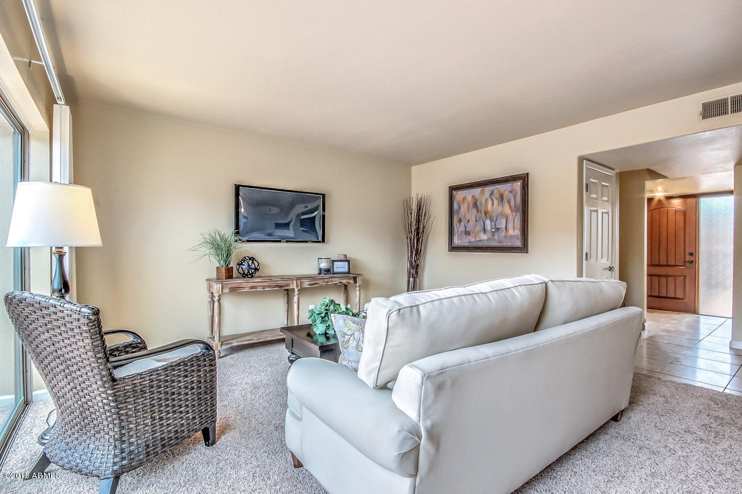 4042 East Bloomfield Road Phoenix, AZ 85032 - Photo 4 of 19 Great Room