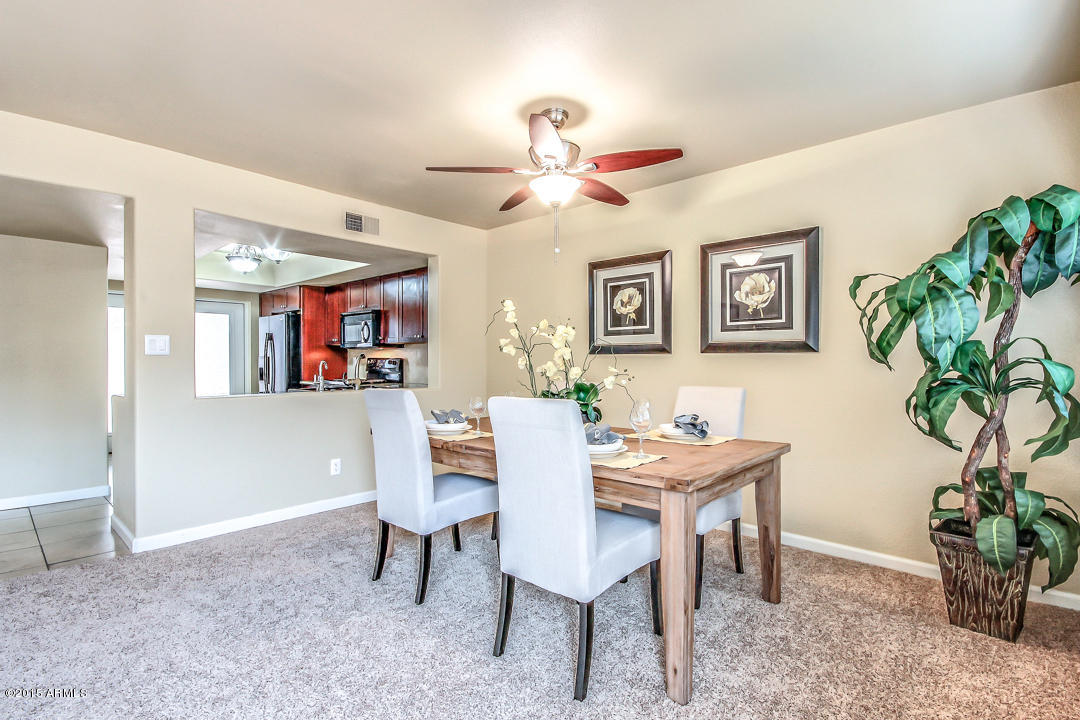 4042 East Bloomfield Road Phoenix, AZ 85032 - Photo 7 of 19 Spacious Eating Area