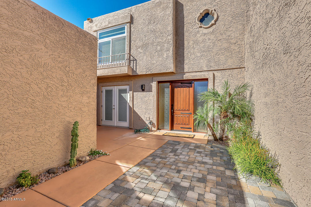 4042 East Bloomfield Road Phoenix, AZ 85032 - Photo 9 of 19 Front of Home