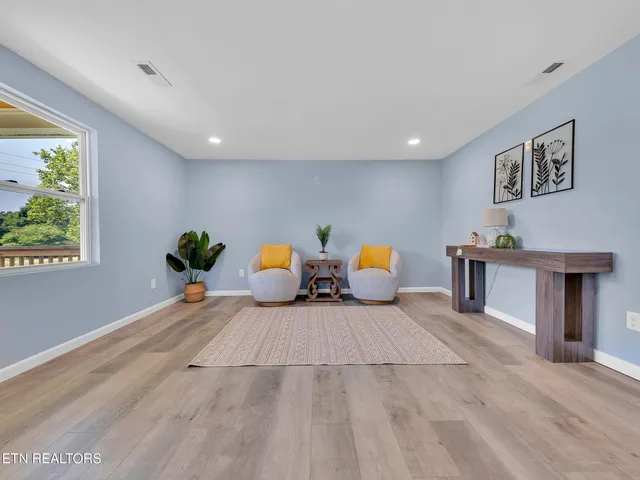 $314,500 | 7915 Corryton Luttrell Road, Corryton, TN 37721