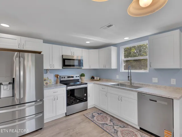 $314,500 | 7915 Corryton Luttrell Road, Corryton, TN 37721