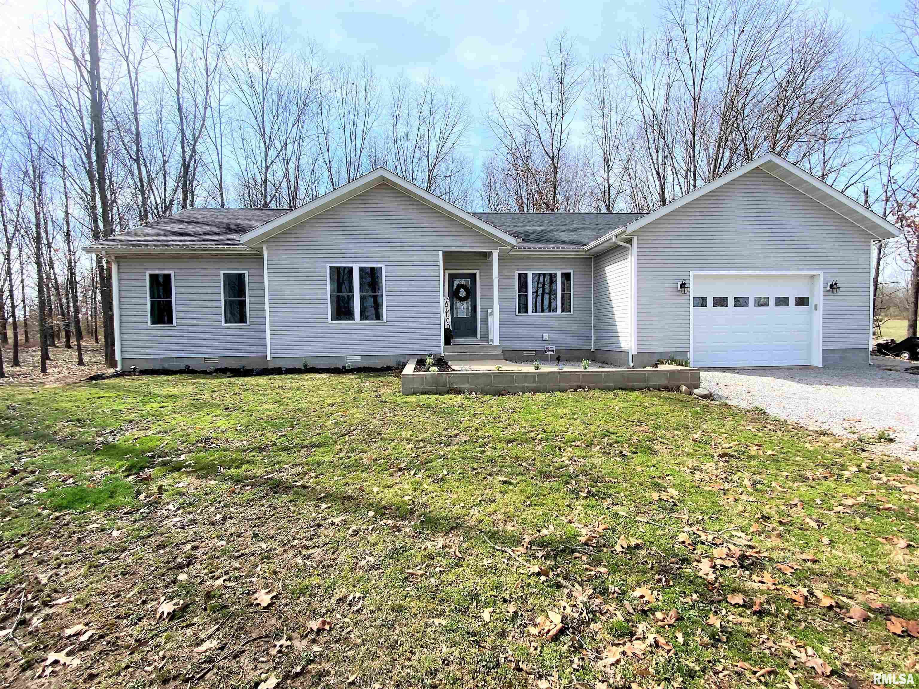 235 Eblin Road Texico, IL 62889 - Photo 1 of 50
