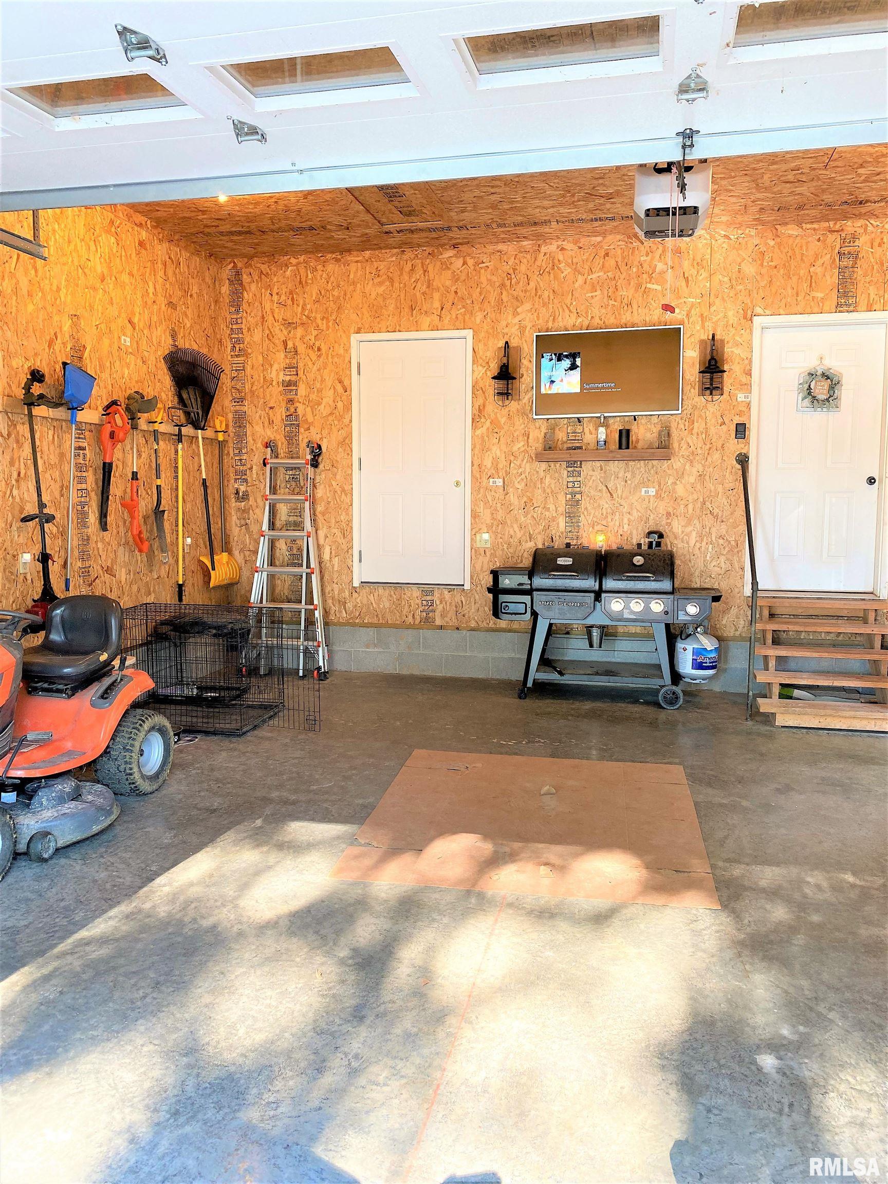 235 Eblin Road Texico, IL 62889 - Photo 40 of 50