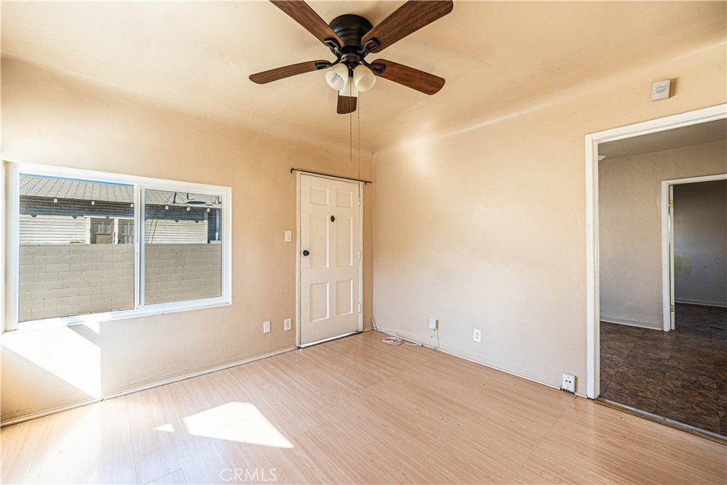 6614 Orchard Avenue Bell, CA 90201 - Photo 25 of 35
