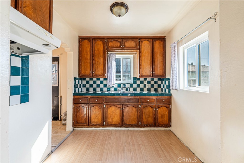 6614 Orchard Avenue Bell, CA 90201 - Photo 26 of 35