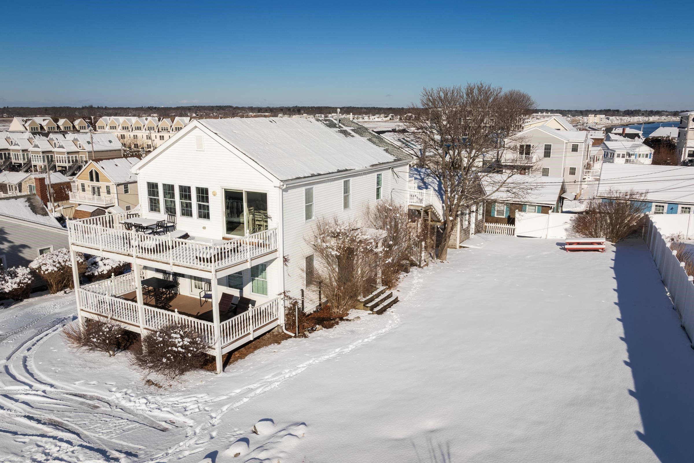 11 Great Boars Head Avenue Hampton, NH 03842 - Photo 5 of 13